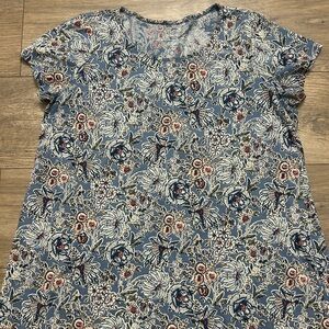 J. Jill Pure Jill Scoop - Neck Elliptical Tee
Womens Medium